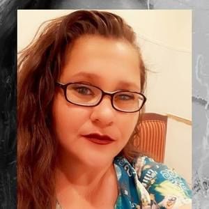 Meet your Posher, Cassandra